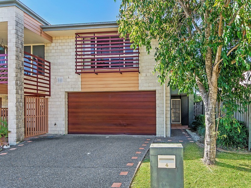4/14 Lantau Crescent, Varsity Lakes QLD 4227