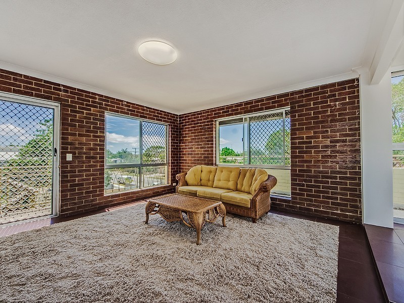 Apartment 19/39 Tallebudgera Drive, Palm Beach QLD 4221