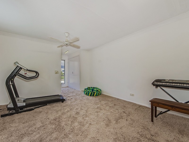 Apartment 19/39 Tallebudgera Drive, Palm Beach QLD 4221