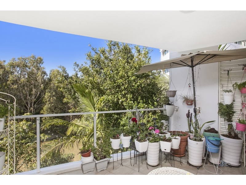 106/50 Riverwalk Avenue, Robina QLD 4226