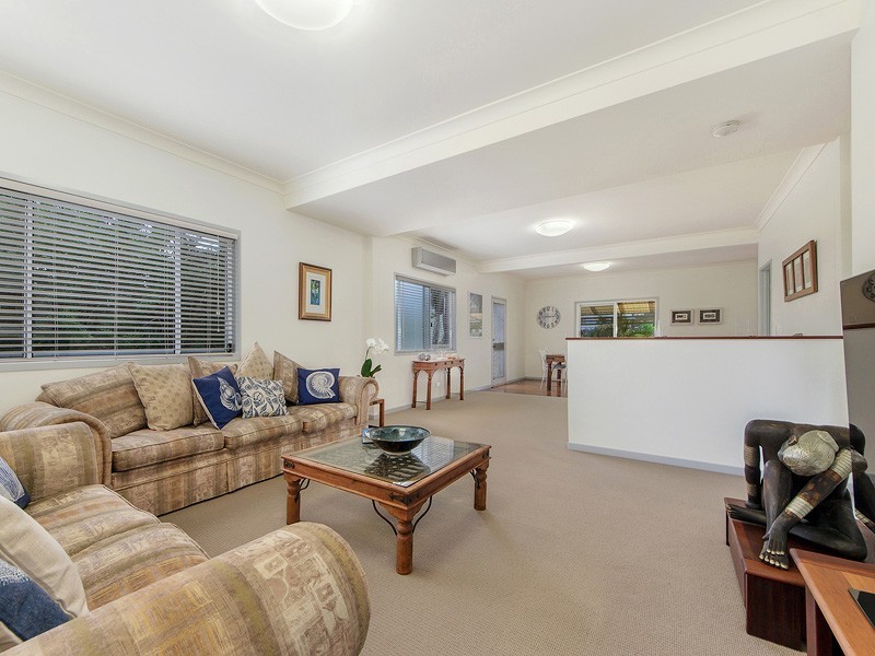 1856 Gold Coast Highway, Burleigh Heads QLD 4220