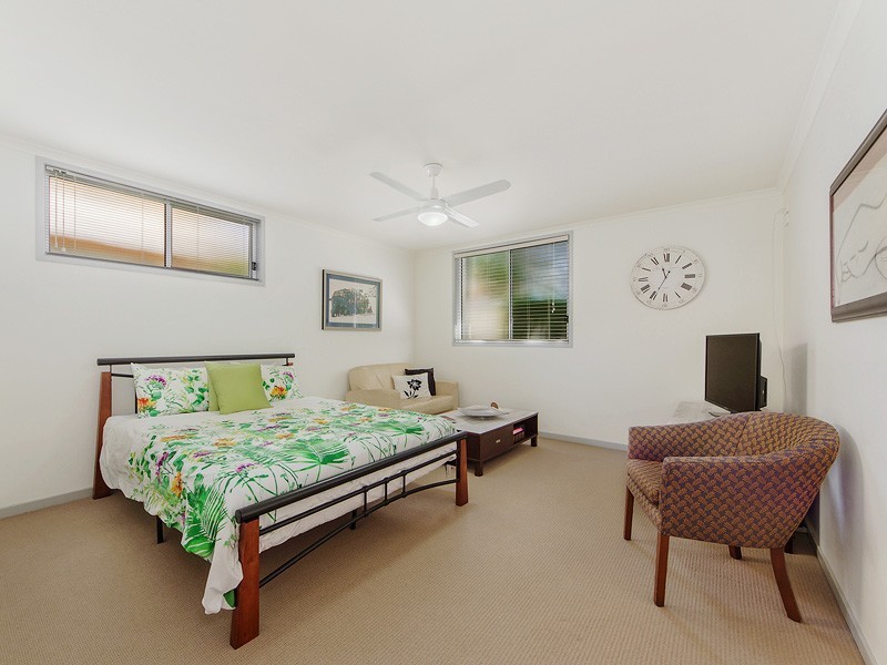 1856 Gold Coast Highway, Burleigh Heads QLD 4220