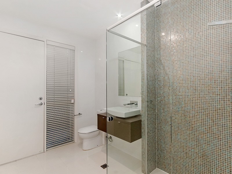 38 Buccaneer Way, Coomera Waters QLD 4209