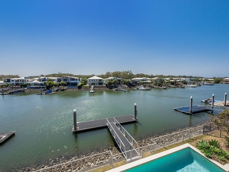 38 Buccaneer Way, Coomera Waters QLD 4209