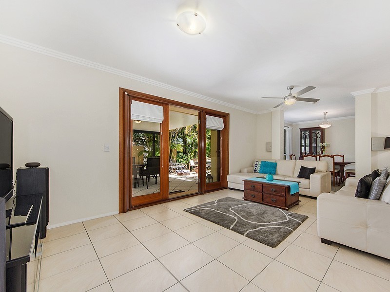 31 Wiltshire Drive, Mudgeeraba QLD 4213