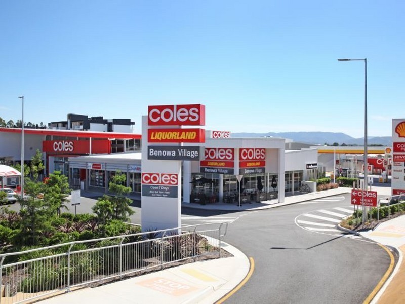 3035 The Boulevarde, Benowa QLD 4217