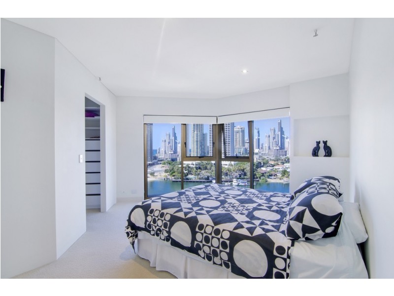 Apartment 62/8 Admiralty Drive, Surfers Paradise QLD 4217