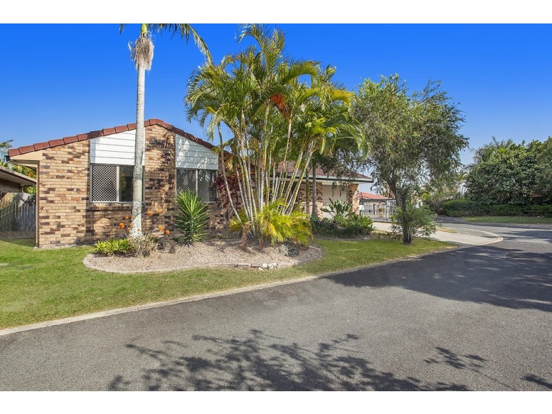 1/4 Yodelay Street, Varsity Lakes QLD 4227