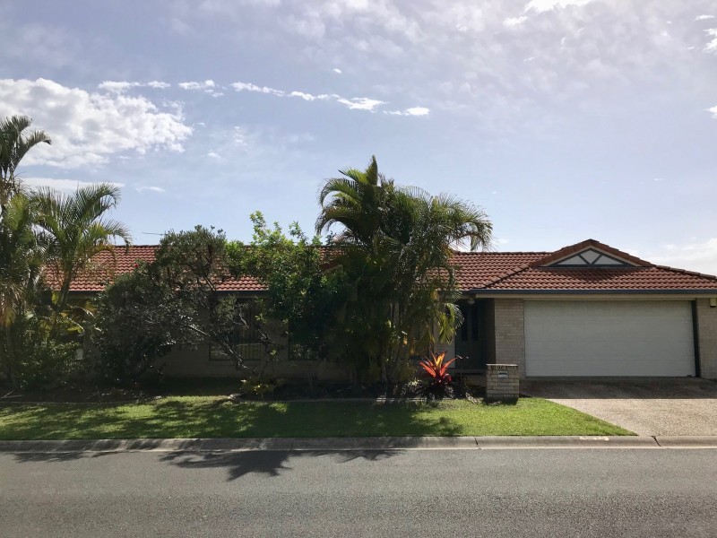 27 Belrose Boulevard, Varsity Lakes QLD 4227