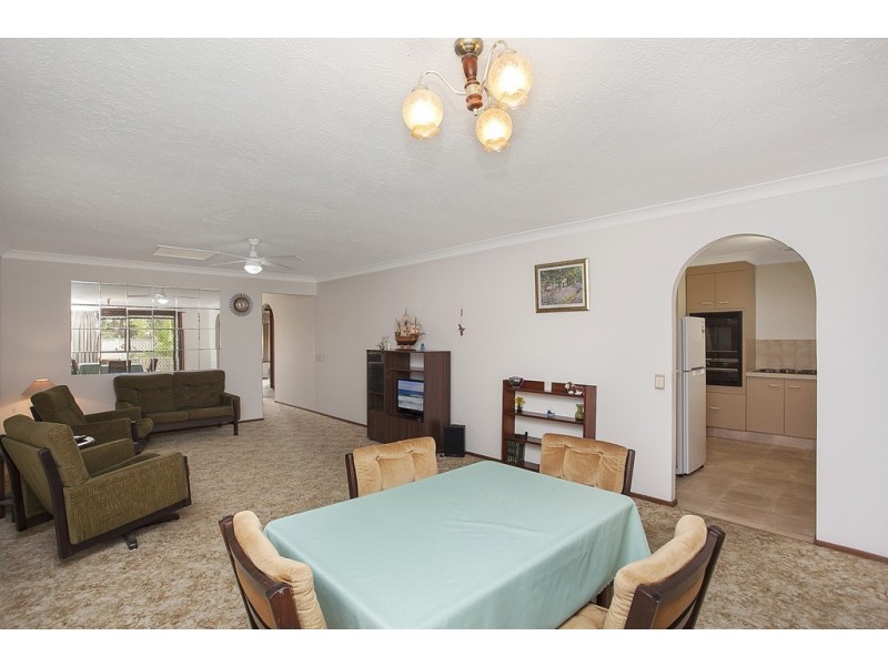 1/73 Treeview Drive, Burleigh Waters QLD 4220