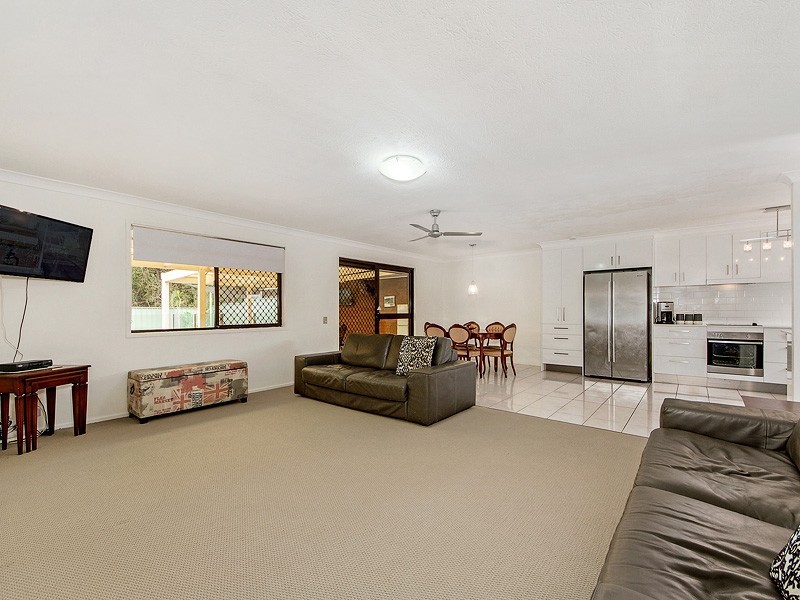 1/49 Treeview Drive, Burleigh Waters QLD 4220