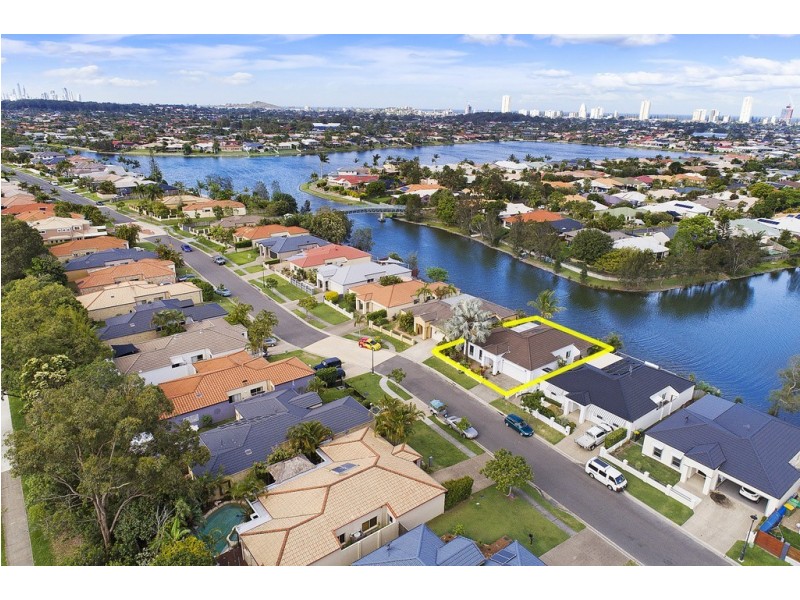 68 Harrier Drive, Burleigh Waters QLD 4220