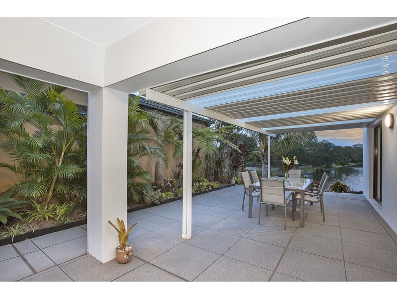 68 Harrier Drive, Burleigh Waters QLD 4220