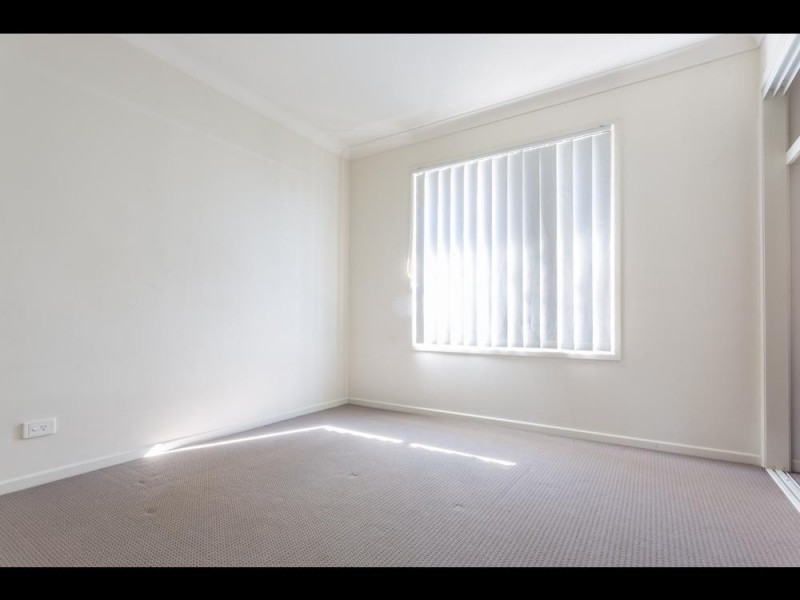 12 Bourton Road, Merrimac QLD 4226