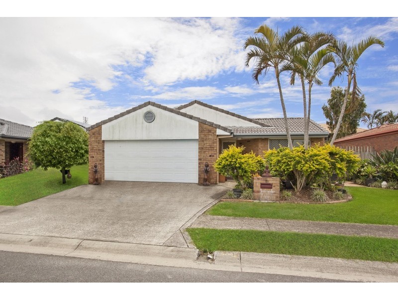 18 Mojave Drive, Burleigh Waters QLD 4220