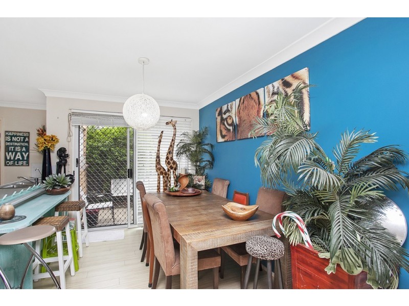 18 Mojave Drive, Burleigh Waters QLD 4220