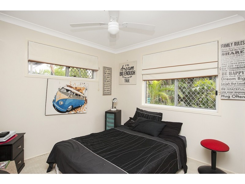 18 Mojave Drive, Burleigh Waters QLD 4220