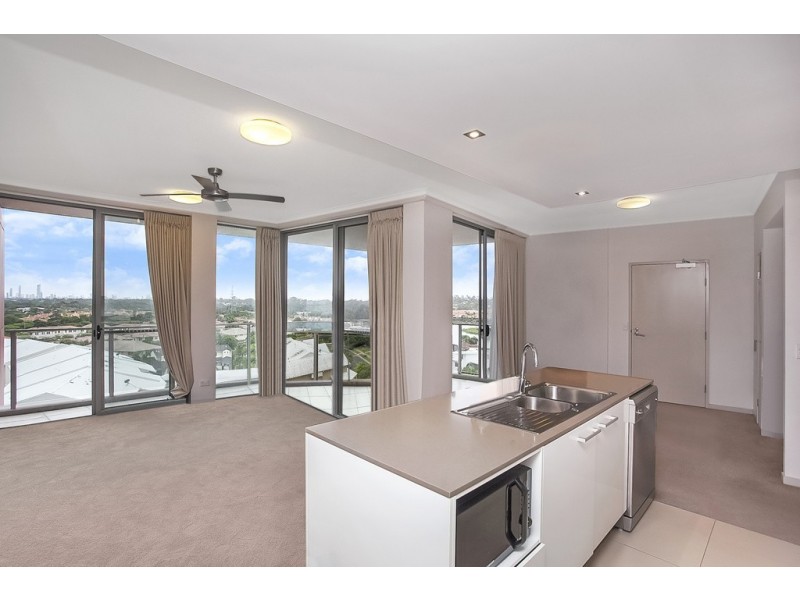 175/133 Laver Drive, Robina QLD 4226