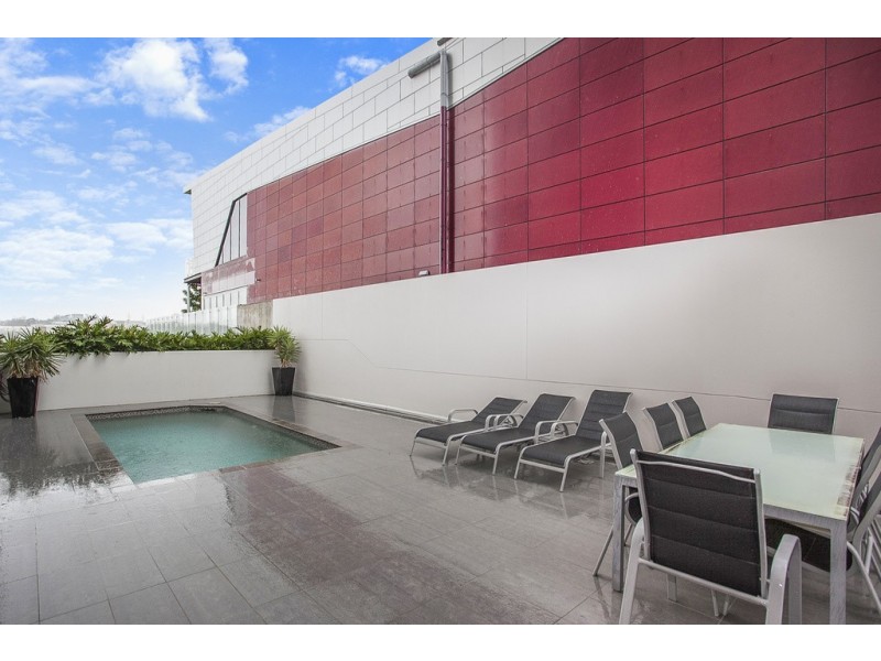 175/133 Laver Drive, Robina QLD 4226