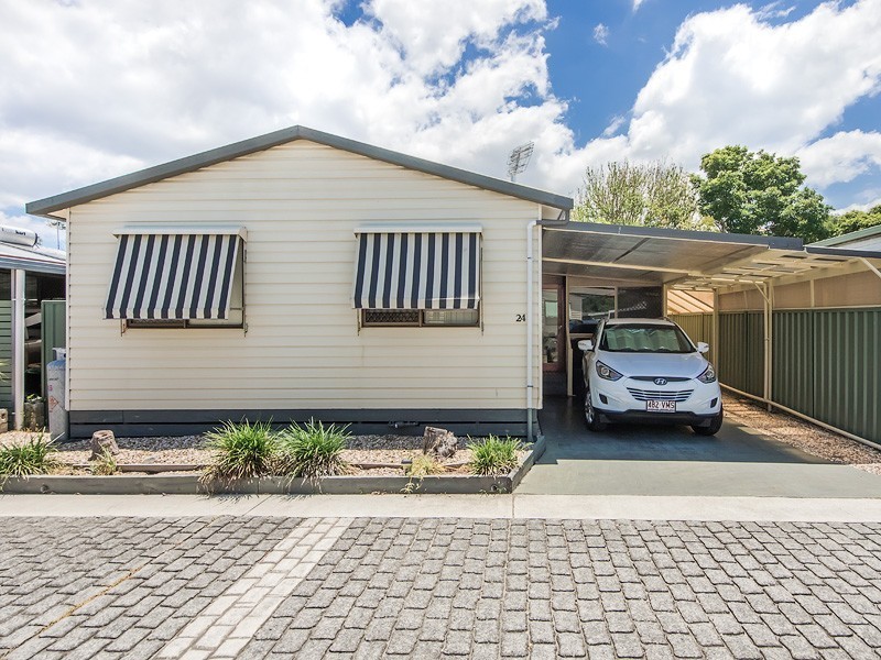 24/456 Nerang Broadbeach Road, Carrara QLD 4211