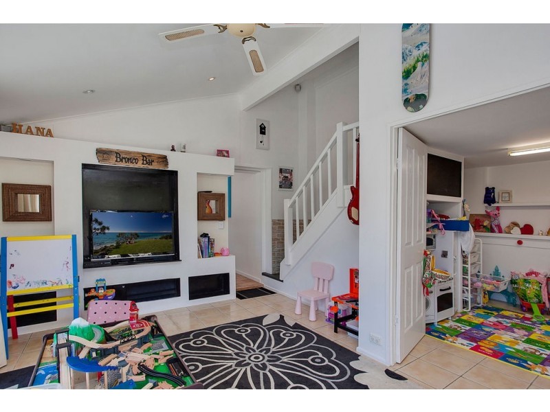 10 Pyrmont Street, Robina QLD 4226