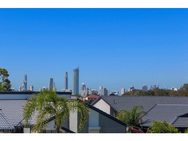 10 Pyrmont Street, Robina QLD 4226