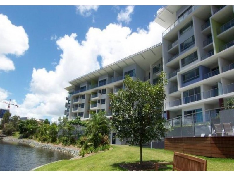211/2-4 Riverwalk Avenue, Robina QLD 4226