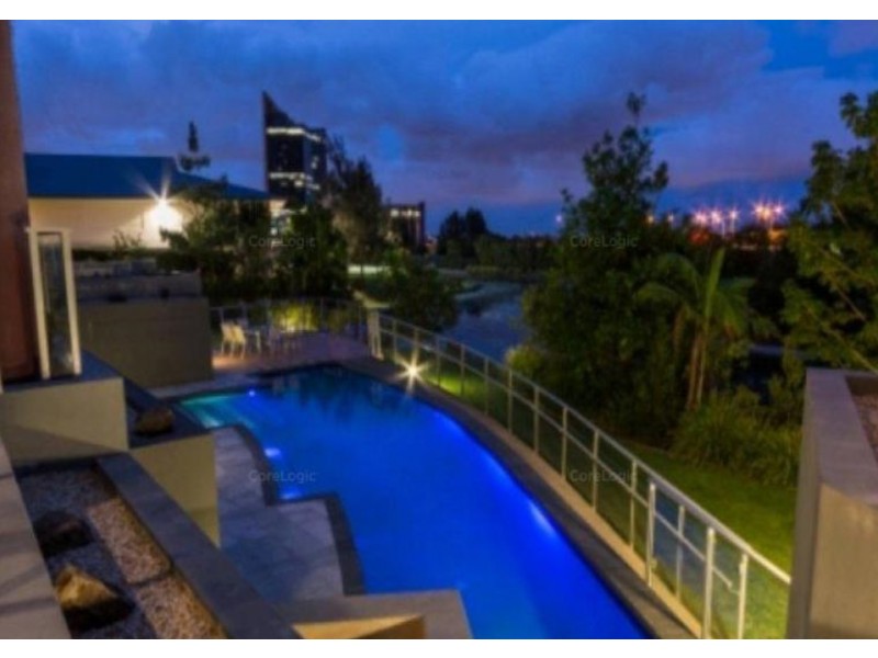 211/2-4 Riverwalk Avenue, Robina QLD 4226