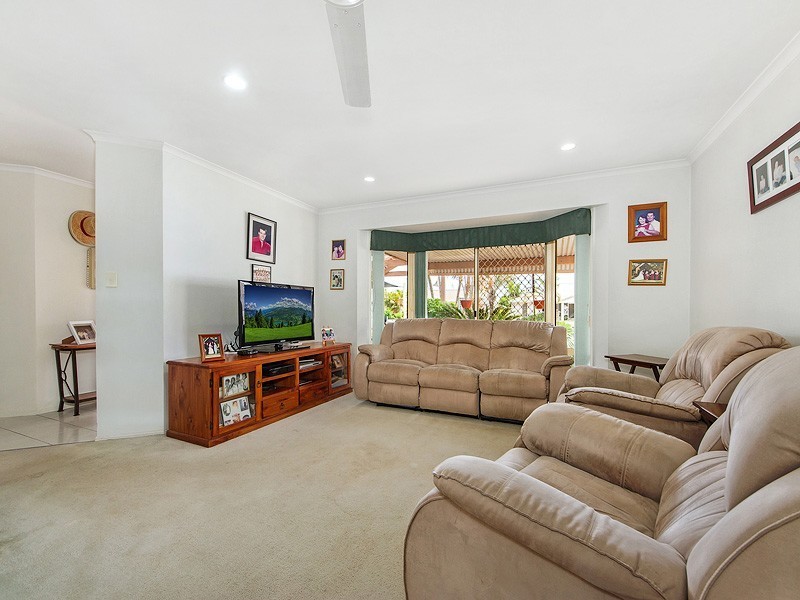53 Harrier Drive, Burleigh Waters QLD 4220