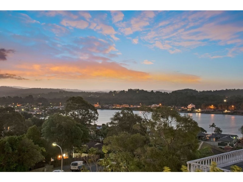 2/16 Daisy Street, Elanora QLD 4221