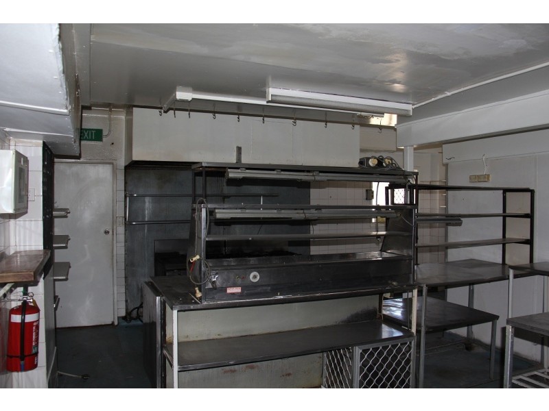 54 Thomas Drive, Chevron Island QLD 4217