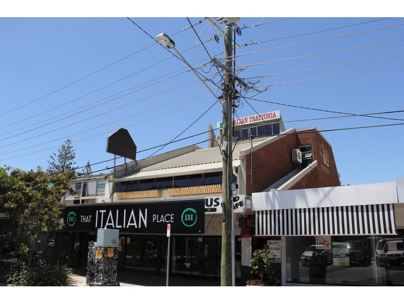 54 Thomas Drive, Chevron Island QLD 4217