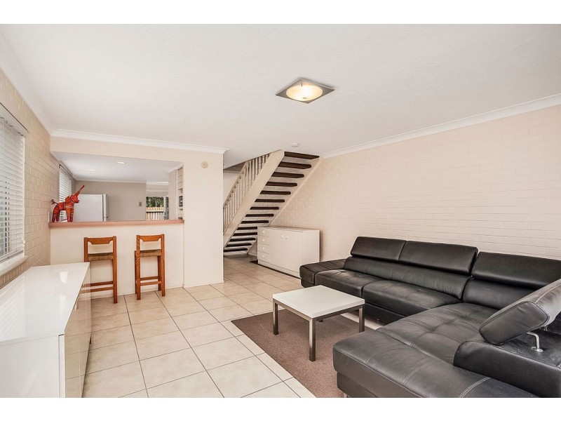 3/4-6 Snowgum Court, Burleigh Waters QLD 4220