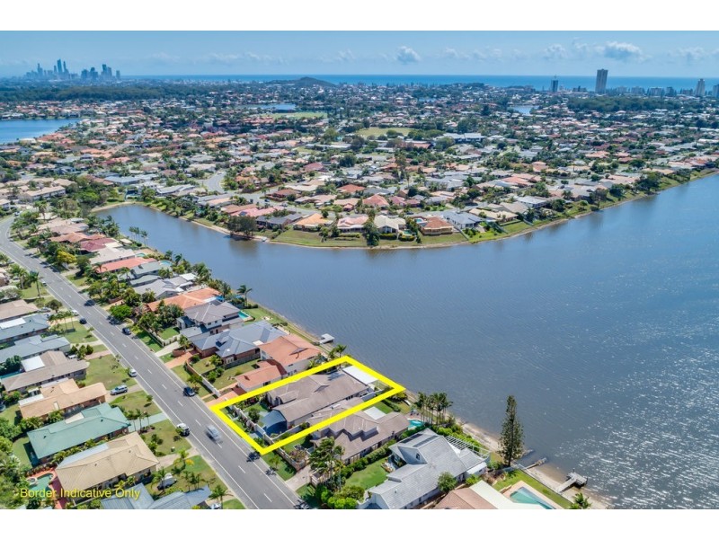 40 Harrier Dr, Burleigh Waters QLD 4220