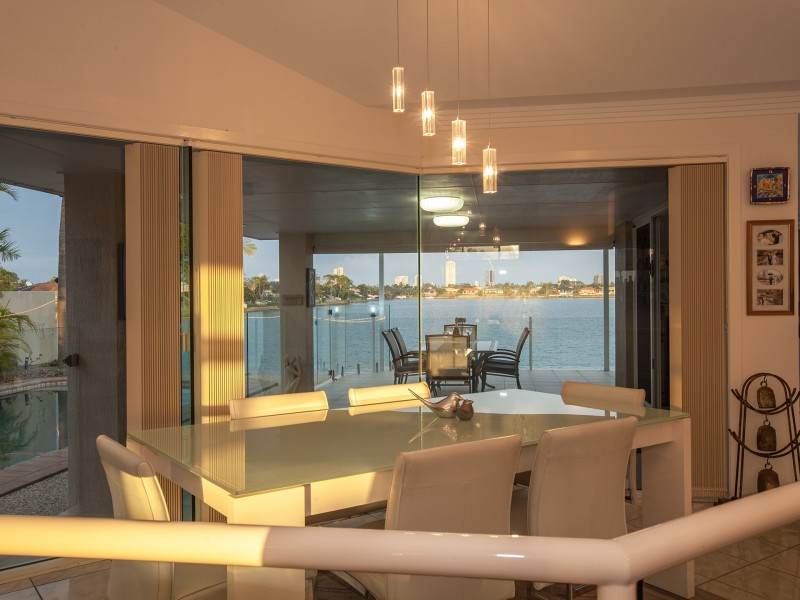 40 Harrier Dr, Burleigh Waters QLD 4220
