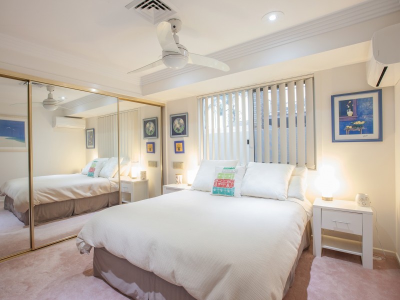 40 Harrier Dr, Burleigh Waters QLD 4220