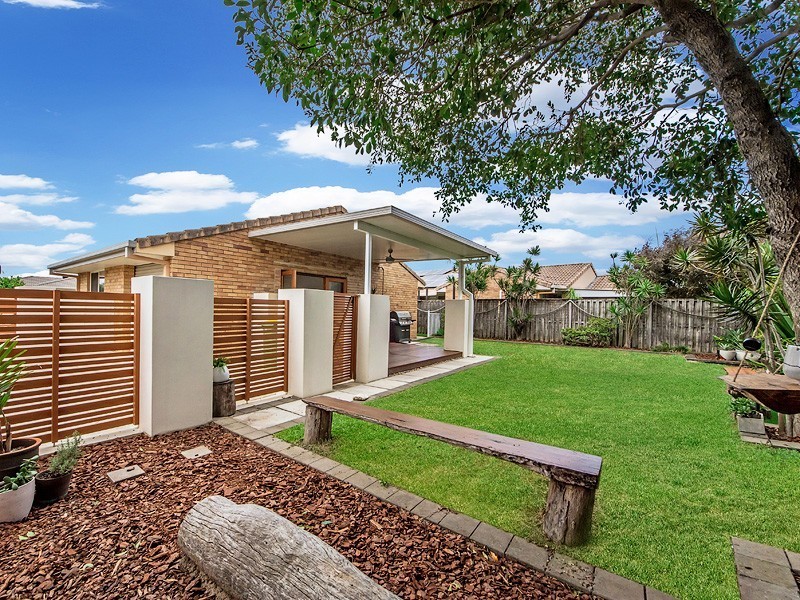 3 Mojave Drive, Burleigh Waters QLD 4220