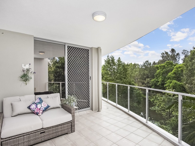 106/50 Riverwalk Avenue, Robina QLD 4226