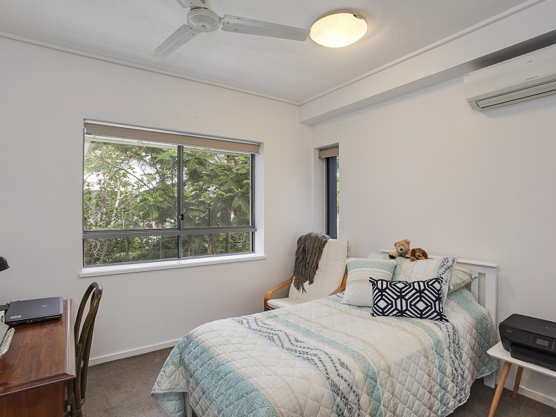 106/50 Riverwalk Avenue, Robina QLD 4226
