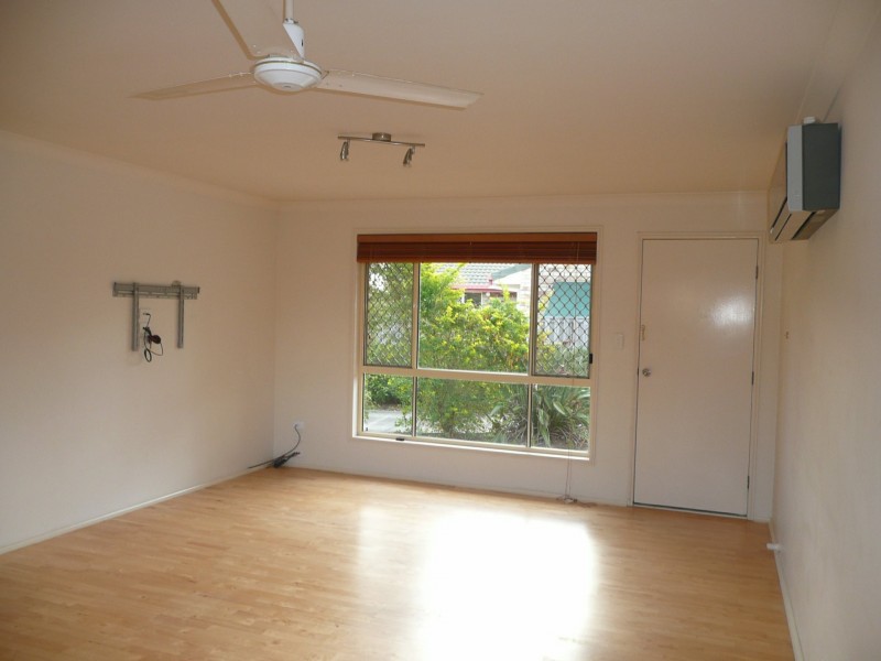 1/6 Styer Circuit, Burleigh Waters QLD 4220