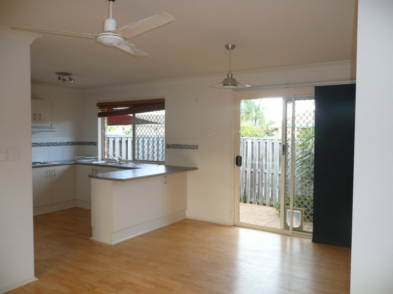 1/6 Styer Circuit, Burleigh Waters QLD 4220