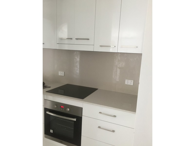 Unit 2/3 Watson Esplanade, Surfers Paradise QLD 4217