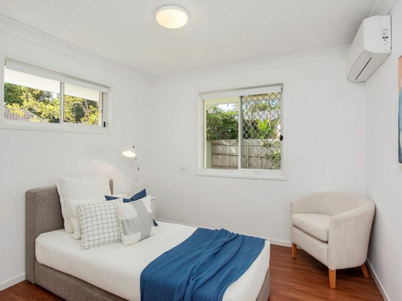 19 Pitta Place, Burleigh Waters QLD 4220