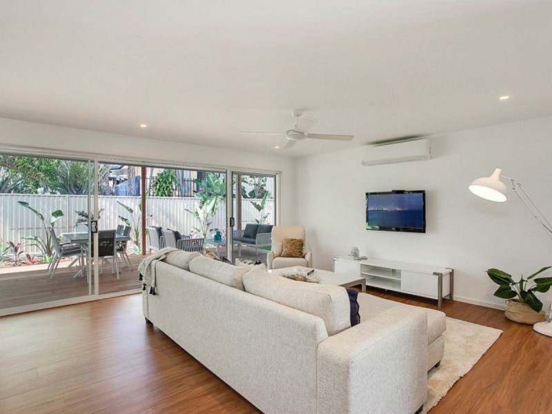 19 Pitta Place, Burleigh Waters QLD 4220