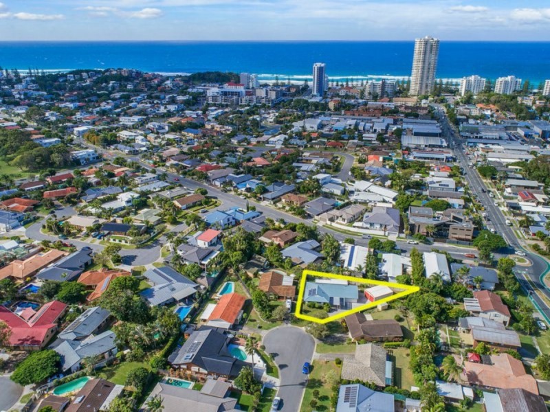 19 Pitta Place, Burleigh Waters QLD 4220