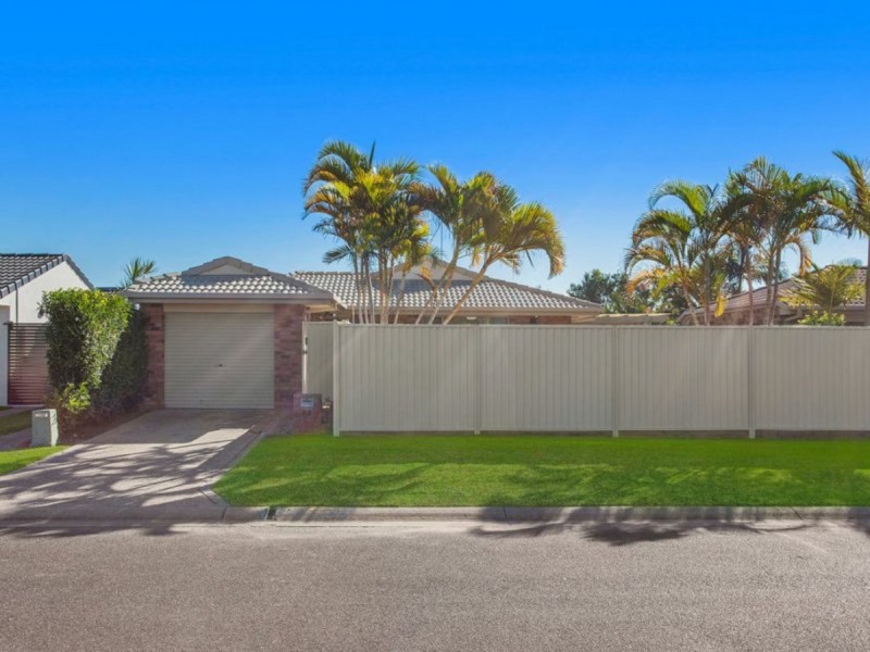 22 Nozomi Street, Burleigh Waters QLD 4220