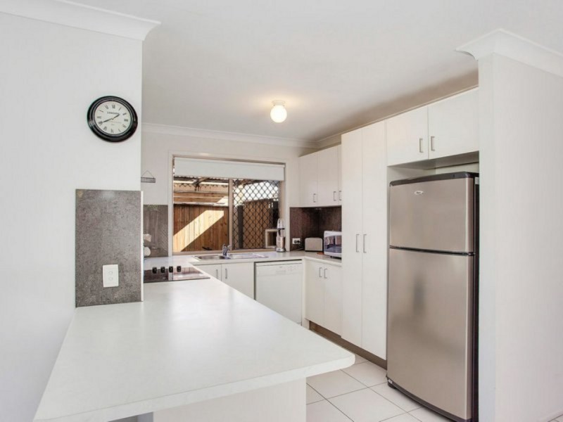 22 Nozomi Street, Burleigh Waters QLD 4220