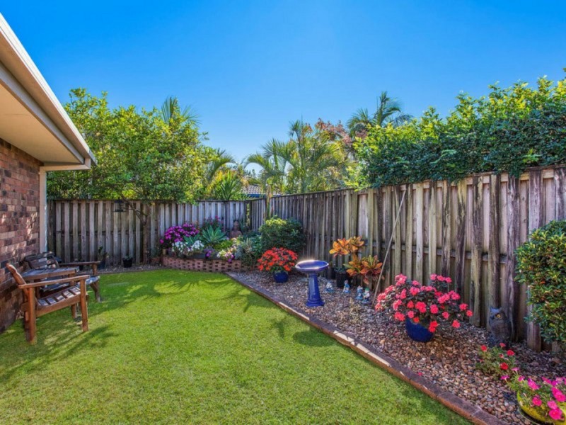 22 Nozomi Street, Burleigh Waters QLD 4220