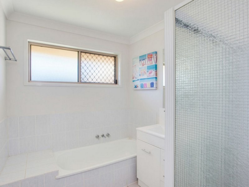 22 Nozomi Street, Burleigh Waters QLD 4220