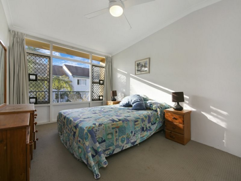 22/3 Redondo Avenue, Miami QLD 4220